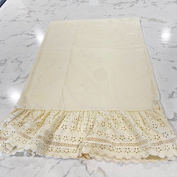 Fieldcrest Perfection Pillowcase Standard Ecru Ruffle Eyelet Lace USA Vintage - Picture 4 of 8